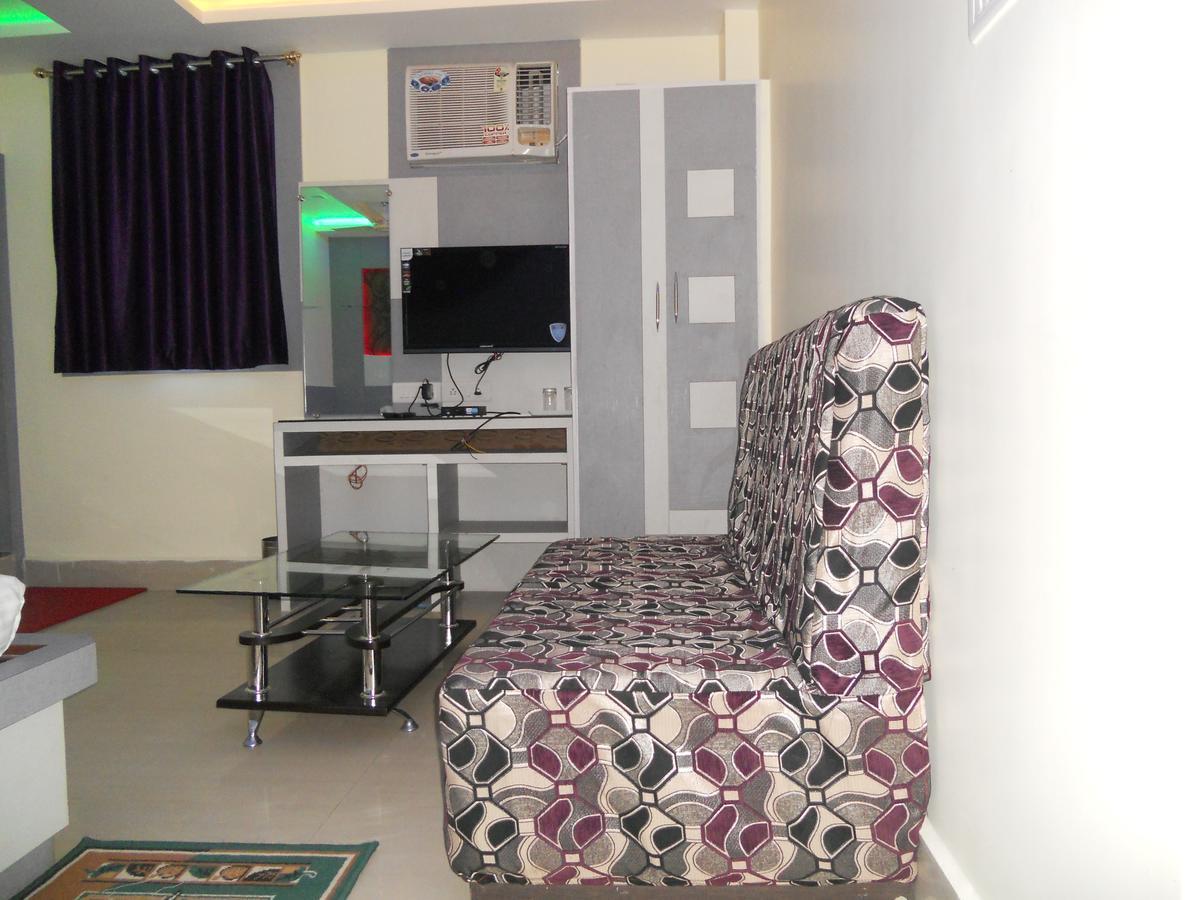 مظفربور Hotel Central Park المظهر الخارجي الصورة